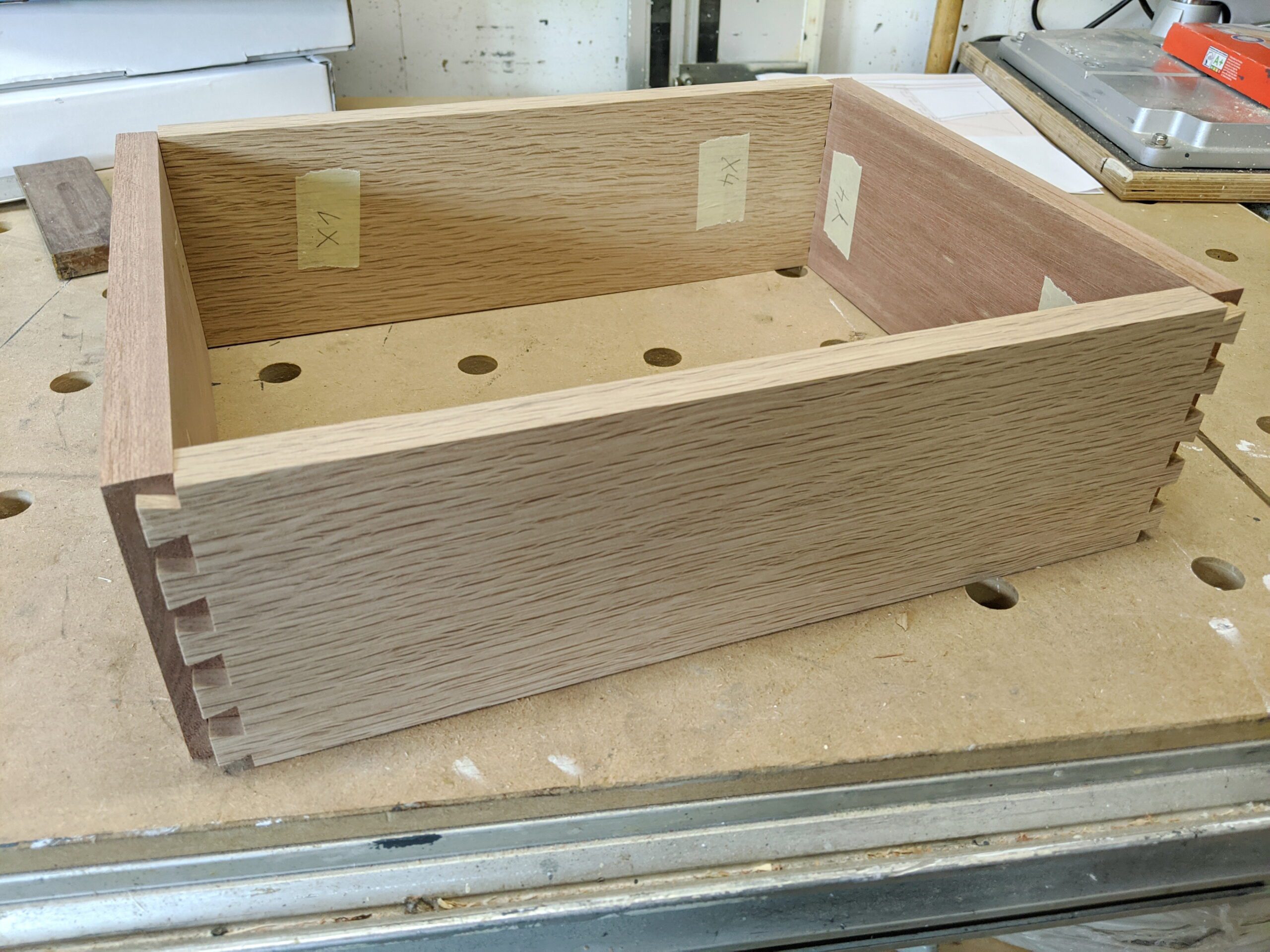 Zinkenfräsgerät Zinkenfräsgerät