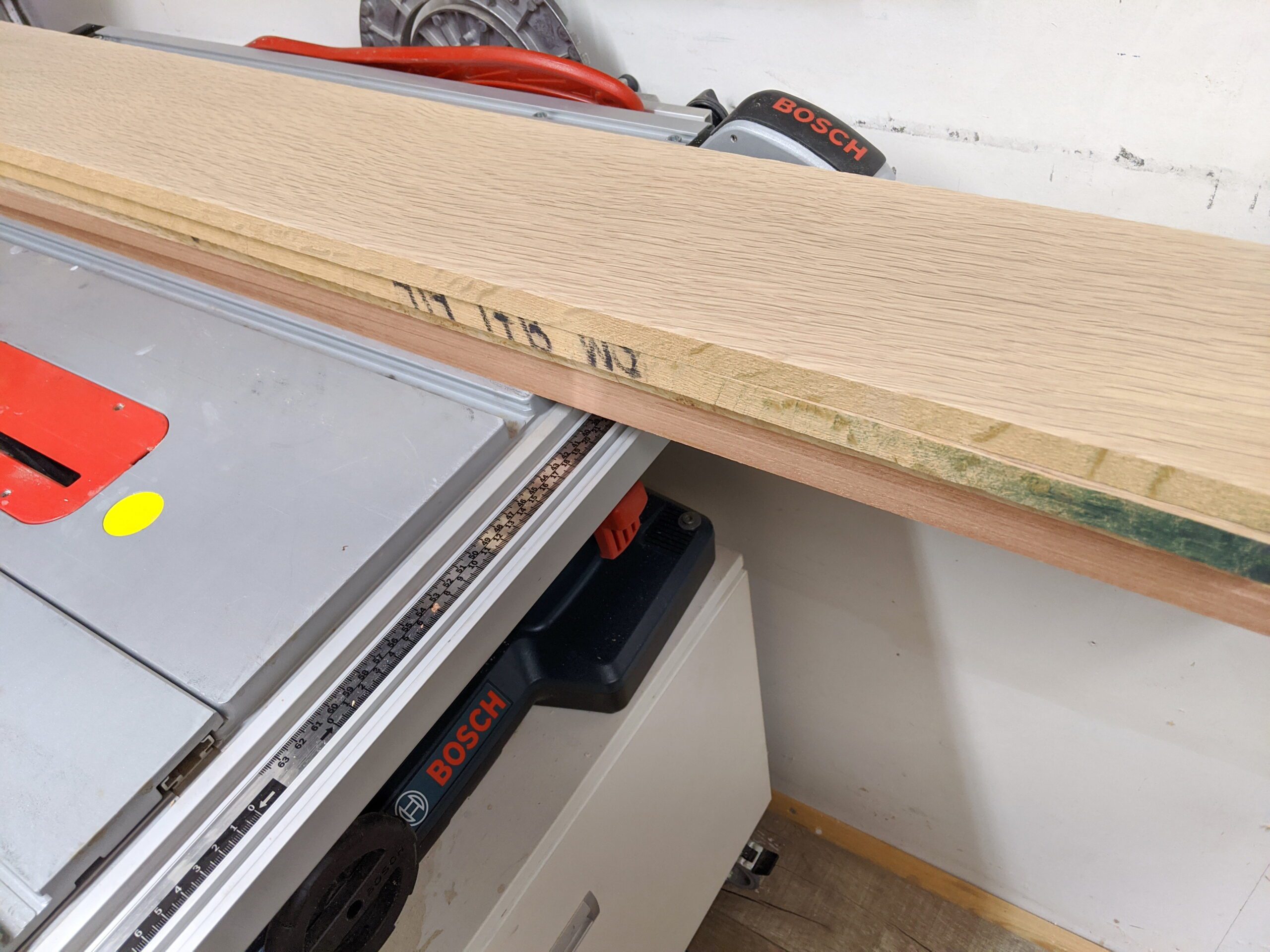 Eich-Meranti Zinkenfräsgerät