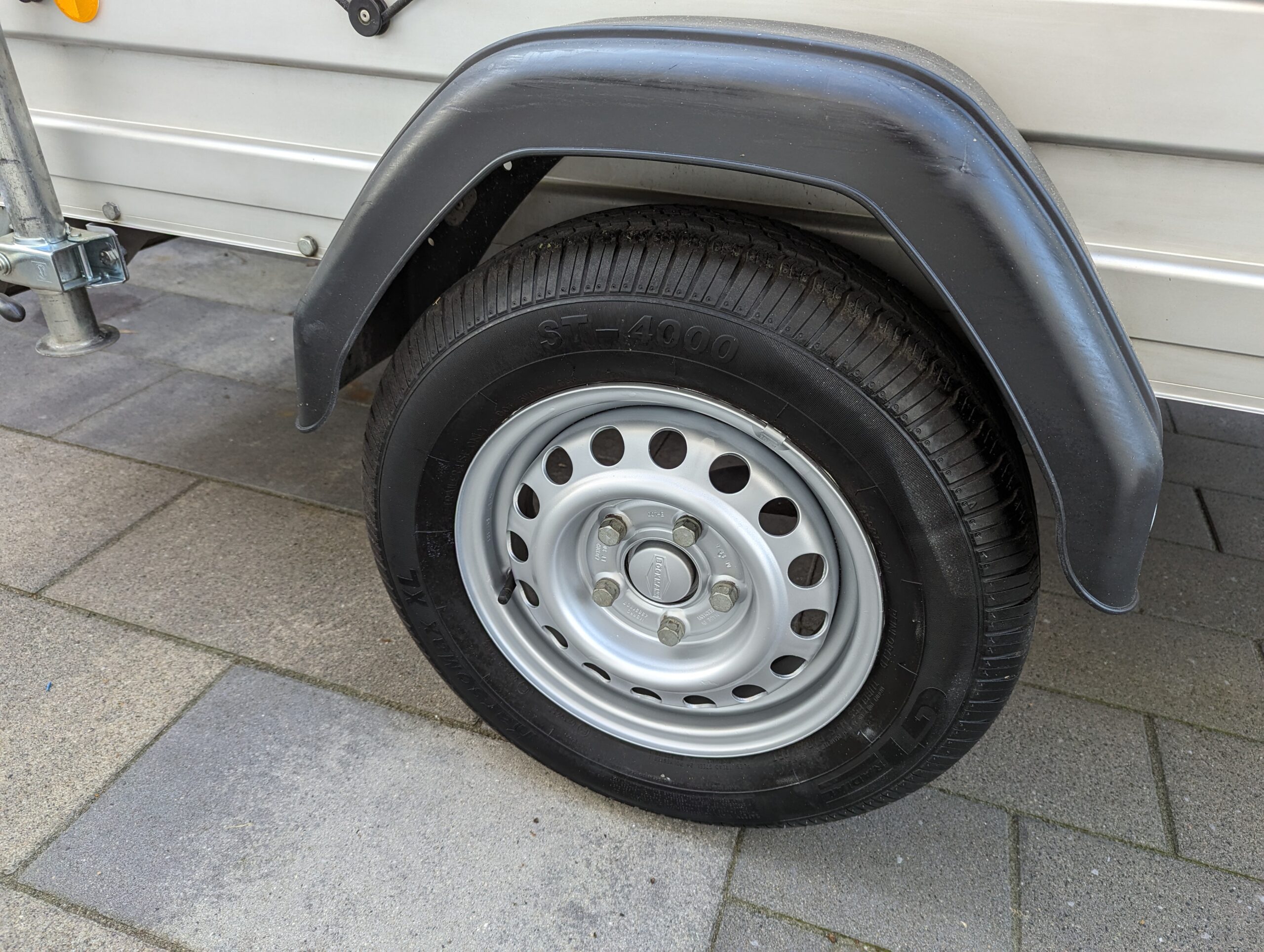 Alu-Anhänger Böckmann