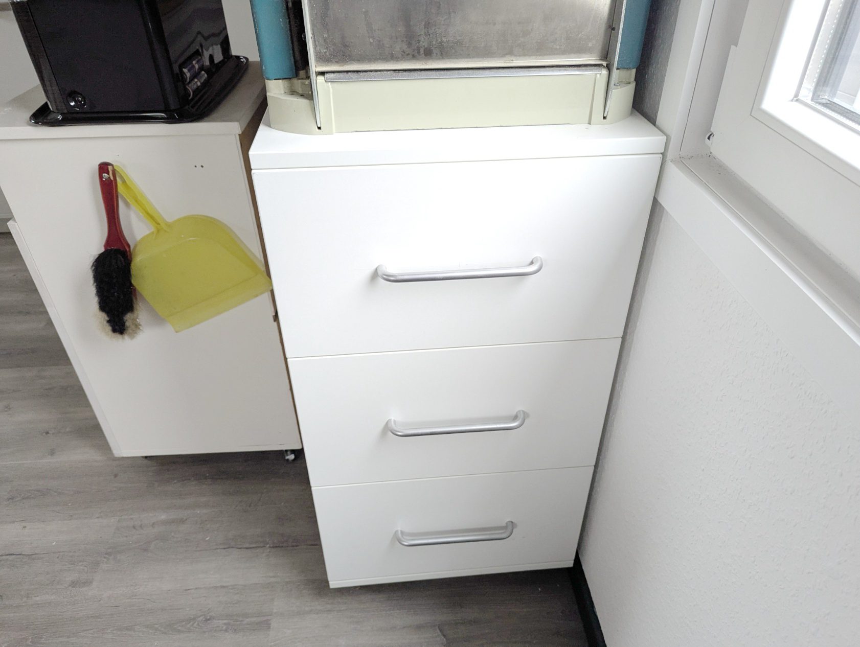 Trespa-Dachbereich Werkstattmöbel