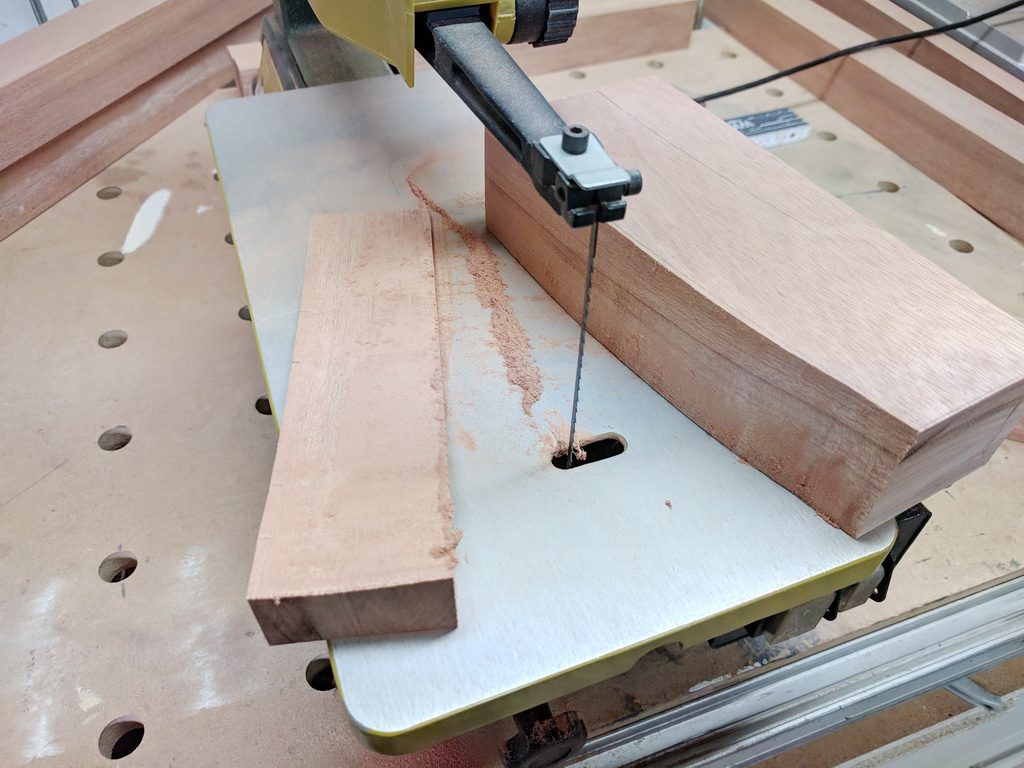 Aufschnitt Gartenbank