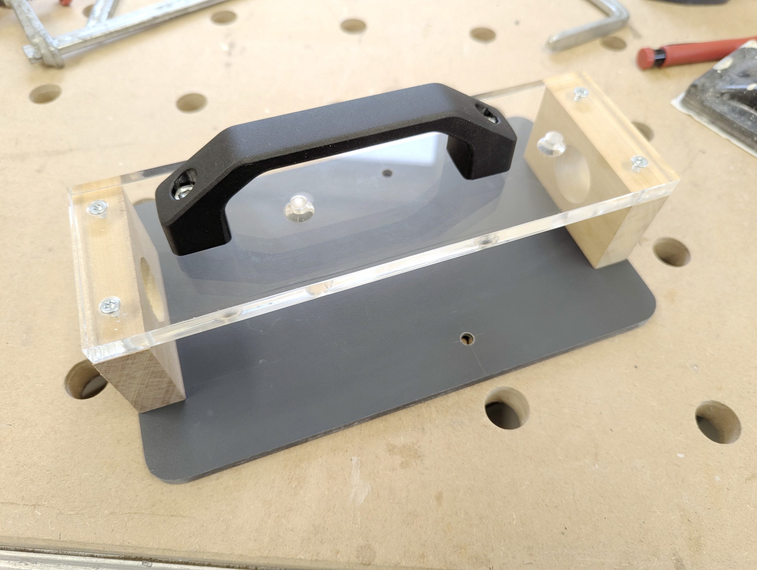 fast Eckenfräsgerät beim KA 65