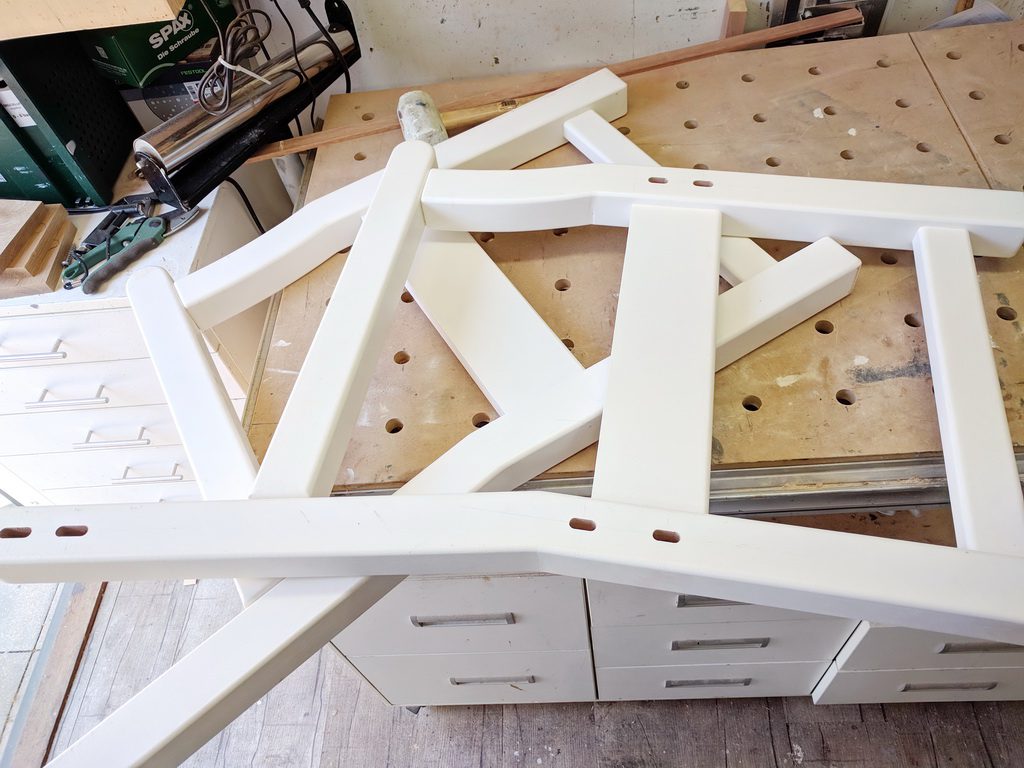 gefräste Rahmen Gartenbank