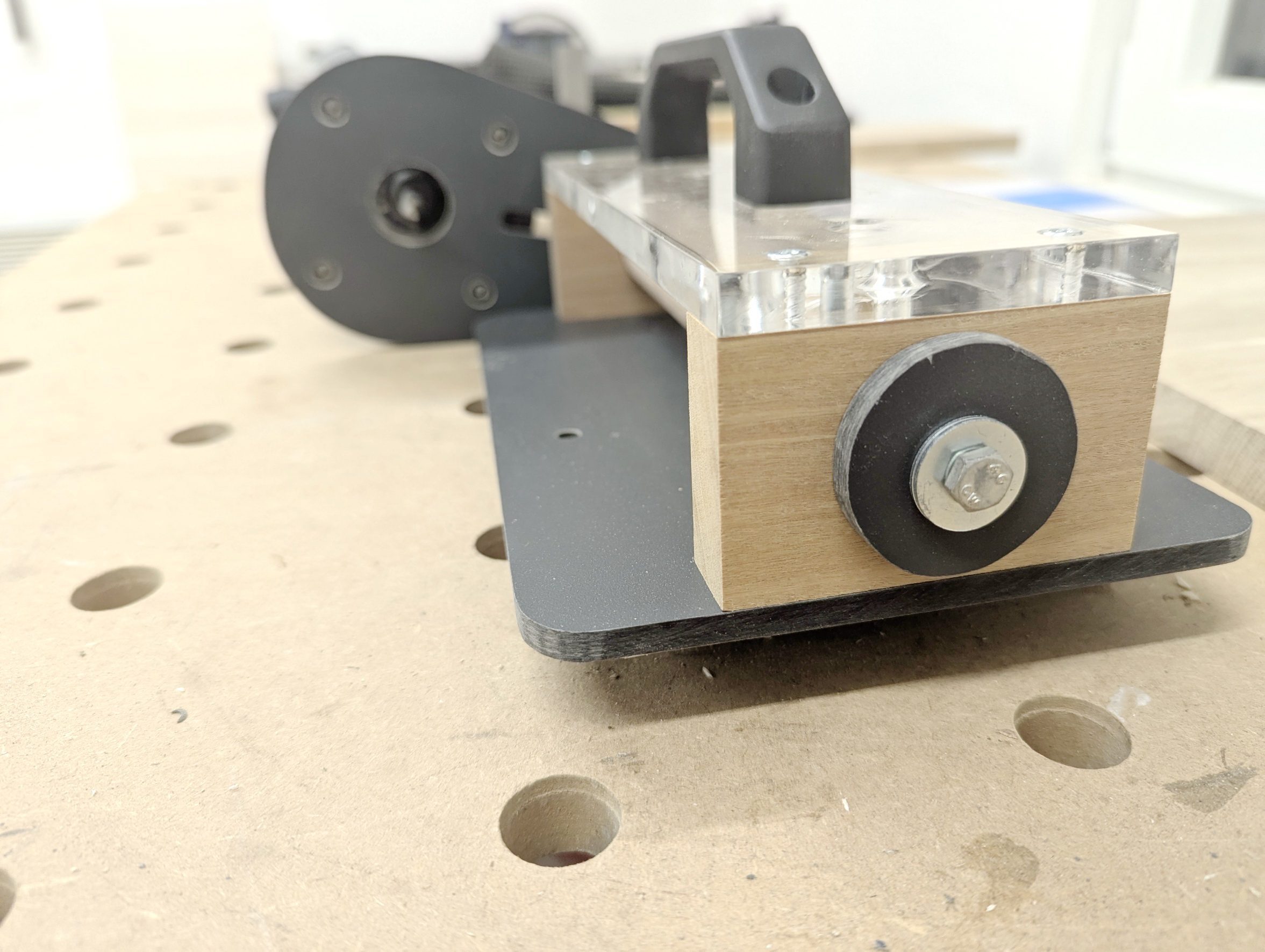 hinten Rad Eckenfräsgerät beim KA 65