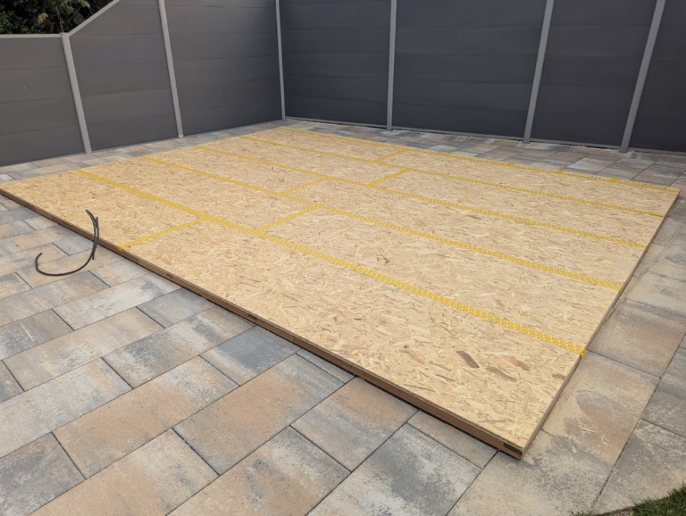 neue Werkstatt - erster Boden neue Werkstatt - erster Boden