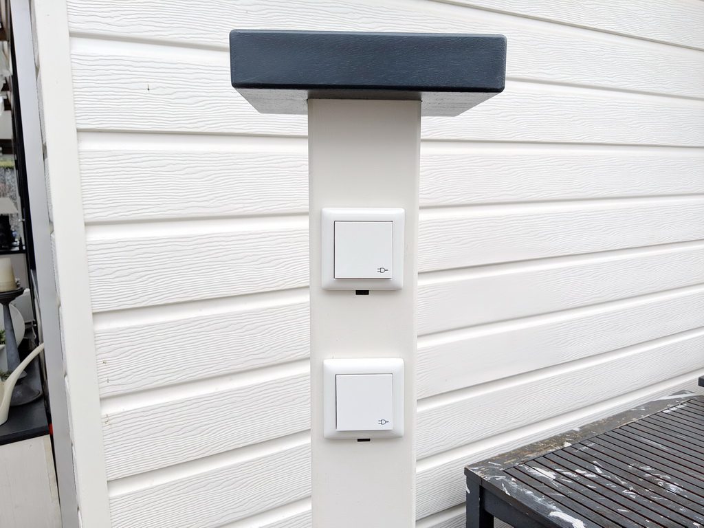 Steckdosensäule für den Außenbereich selber bauen