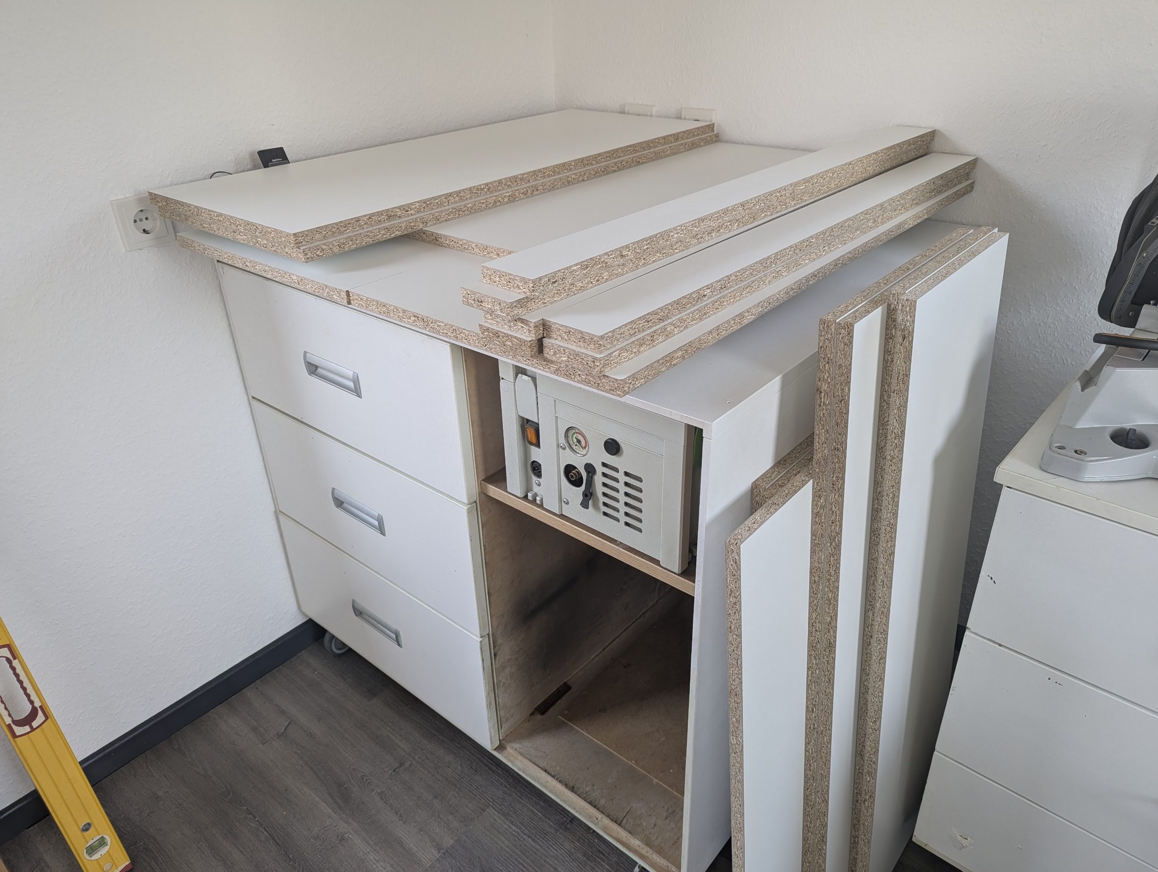 Trespa-Dachbereich Trespa-Dachbereich