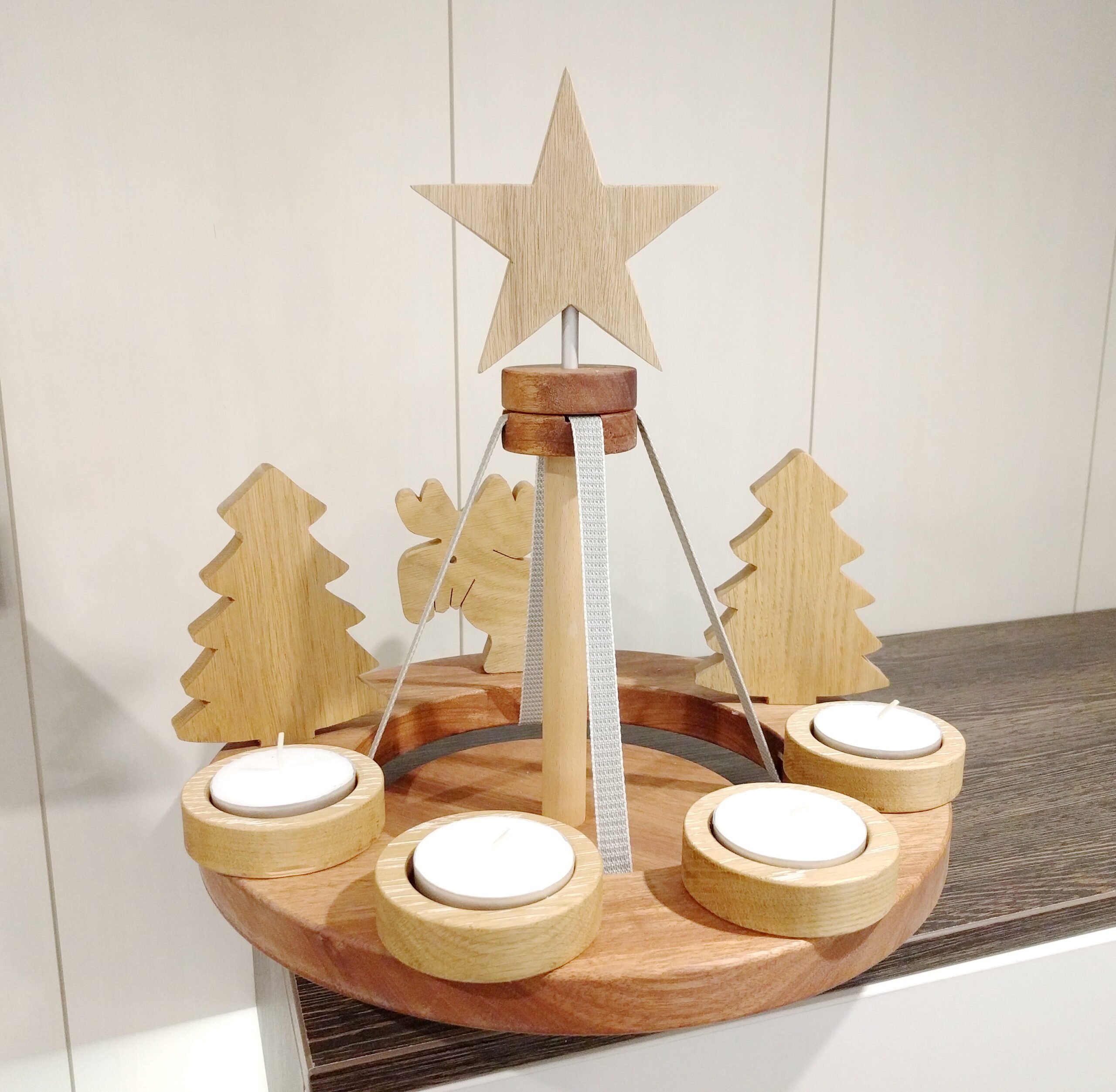 minimalistischer Adventskranz zum Selbermachen